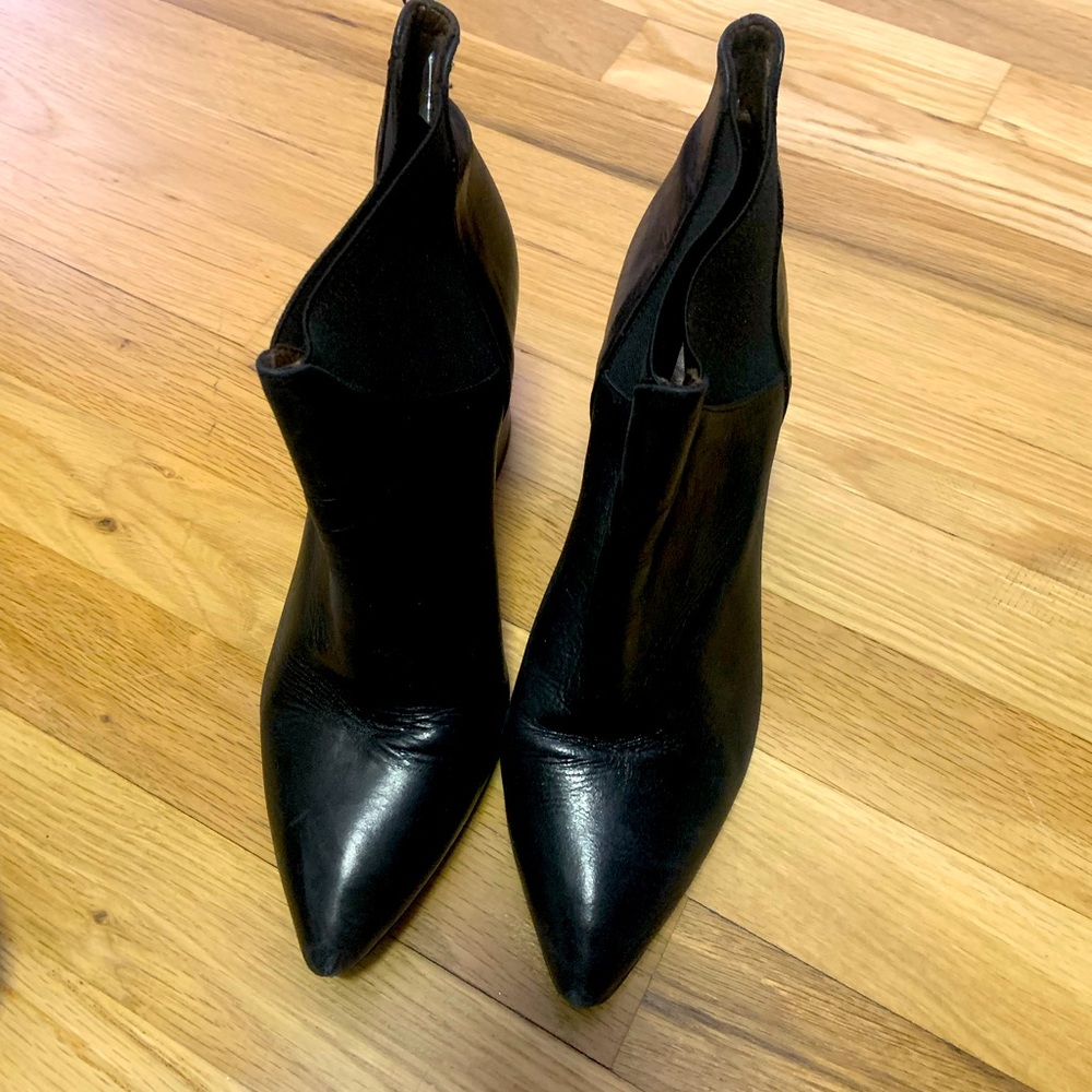 Pull on Farferch ankle booties